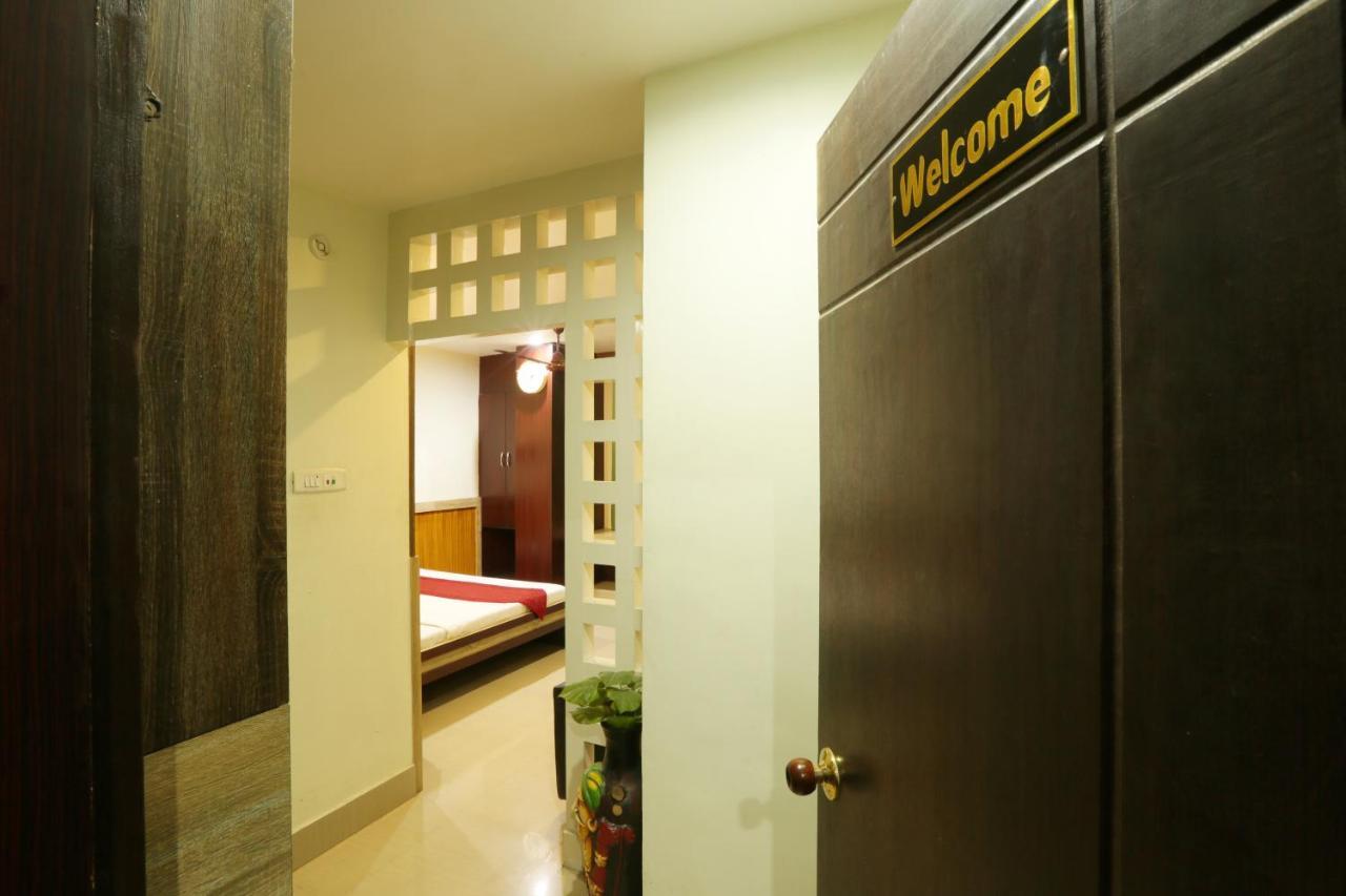 Hotel Dream City Guwahati Exteriör bild