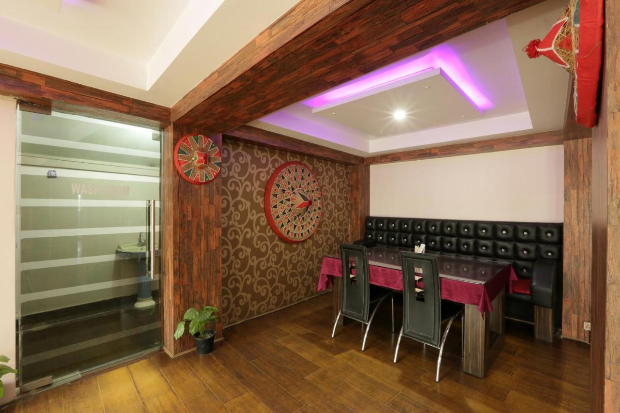 Hotel Dream City Guwahati Exteriör bild
