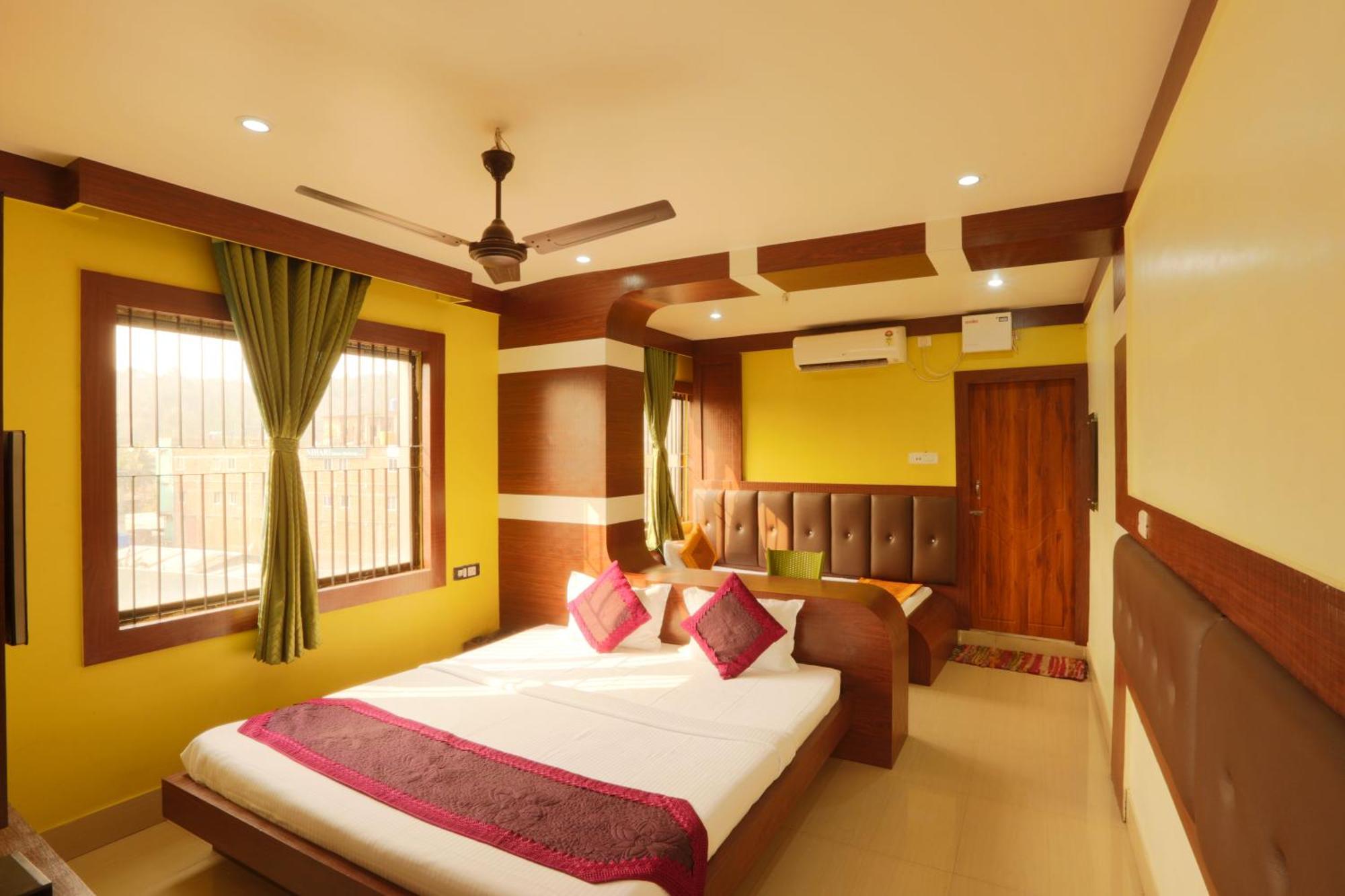 Hotel Dream City Guwahati Exteriör bild